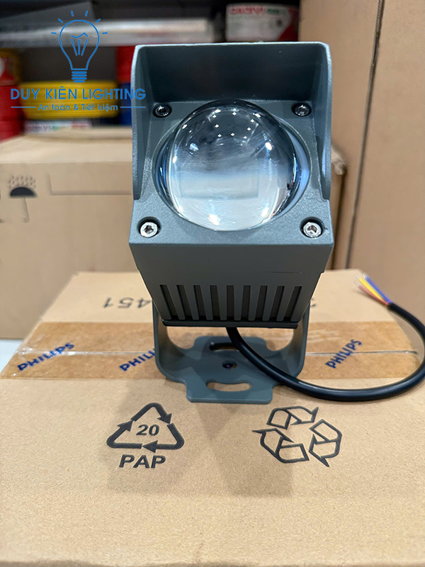 đ&egrave;n led chiếu rọi OEM Philips