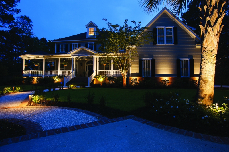 ứng dụng đ&egrave;n led pha BVP171 philips trong chiếu s&aacute;ng