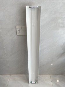 MÁNG ĐÈN CN LED  T8 1_2 x 1,2m ( chóa STĐ )