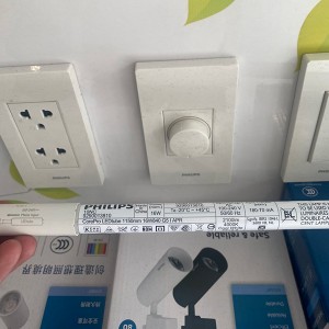 Bóng đèn led tuýp CorePro 16W Philips