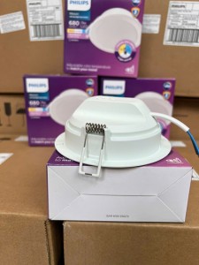 Đèn led âm trần Meson 9W D105 59449 Philips