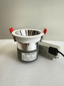 ĐÈN LED SPOTLIGHT (CHÓA BẠC) Philips OEM